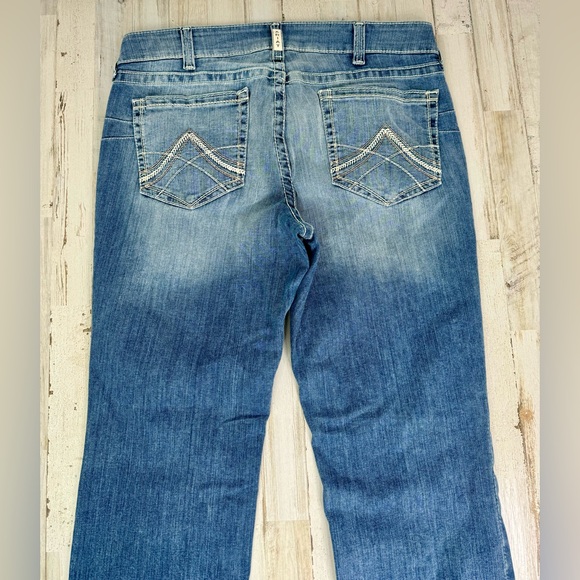 Ariat Real Jeans Womens 33R Blue Medium Wash Mid Rise Embroidered Denim - Picture 11 of 12